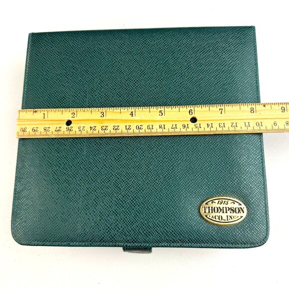 Thompson Co. Embossed Green Travel Cigar Humidor Gift Set w/ Hygrometers & More - Picture 11 of 14